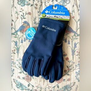 Columbia women’s fleece gloves NWT - Large